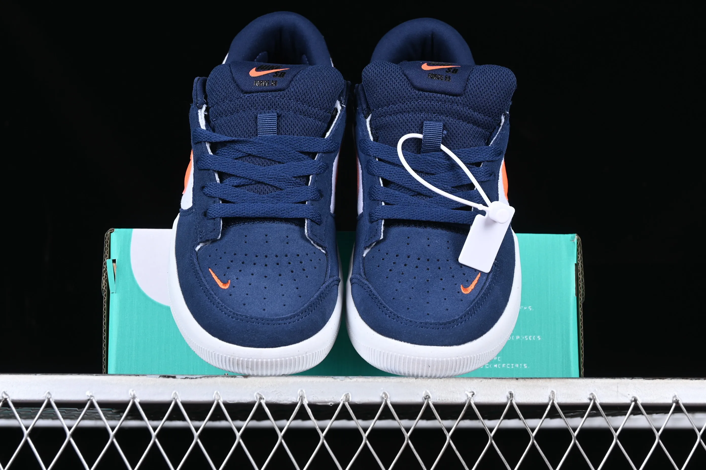 All categories Nk SB Dunk series Nk Force 58 simplified skateboard shoes Nk SB Force 58 Nike simplified retro skateboard shoes DV5477-401